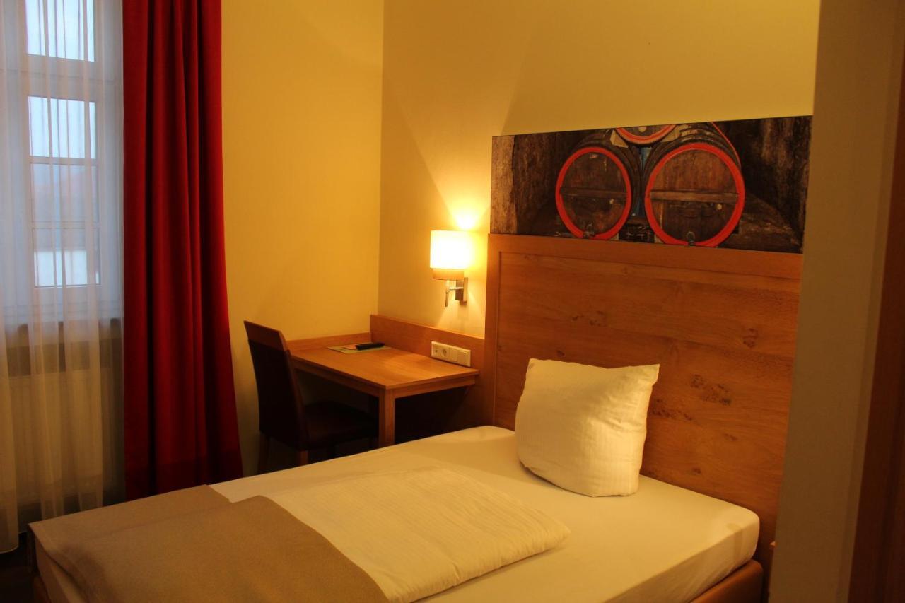 Hotel Brauereigasthof Amberger Kosching Ngoại thất bức ảnh